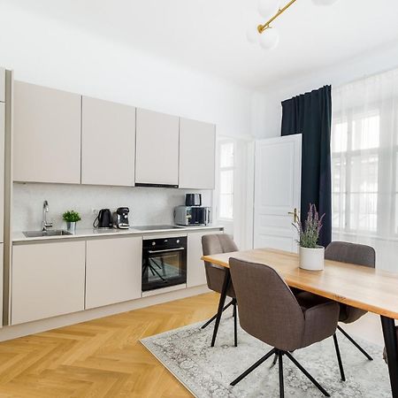 Apartment Ballgasse Luxury Відень Екстер'єр фото